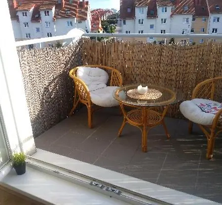 Apartamento Jasne Sloneczne Mieszkanie Niedaleko Lotniska